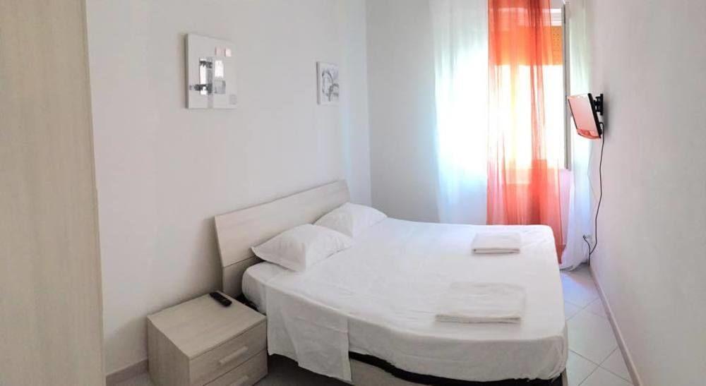 Academy House Pisa Centrale ภายนอก รูปภาพ
